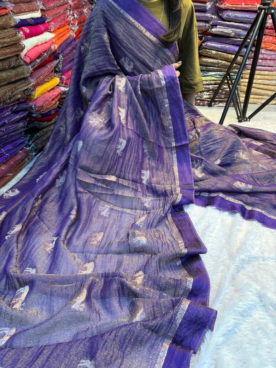 Impressive Viscose Tissue Weaving Silk Zari Work Fancy Designer Saree With Blouse