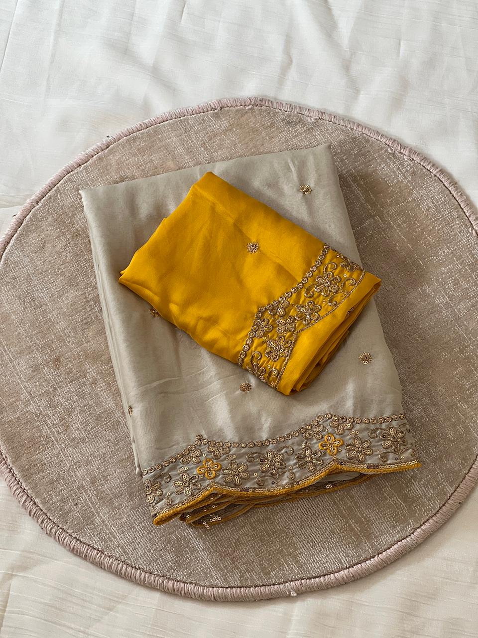 Groovy Party Wear Rangoli Silk Embroidery Thread Work Designer Saree With Contrast Blouse Piece