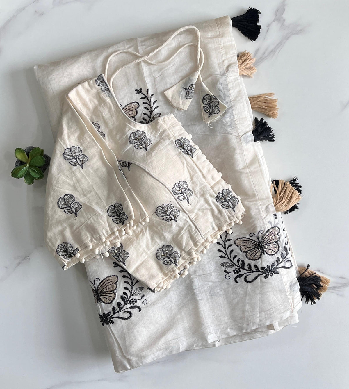 Luxuriant Party Wear Chanderi Cotton Heavy Embroidered n Tussels Work Fancy Designer Wedding Wear Saree With Stitched Blouse