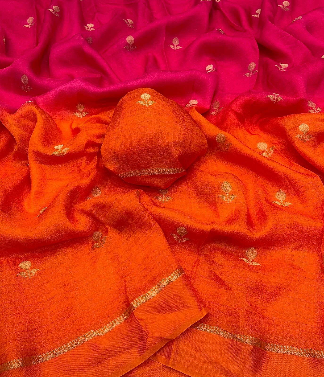 Charming Festive Wear Pure Soft Viscose Silk Jacquard n Satin Border Fancy Designer Saree With Blouse Piece