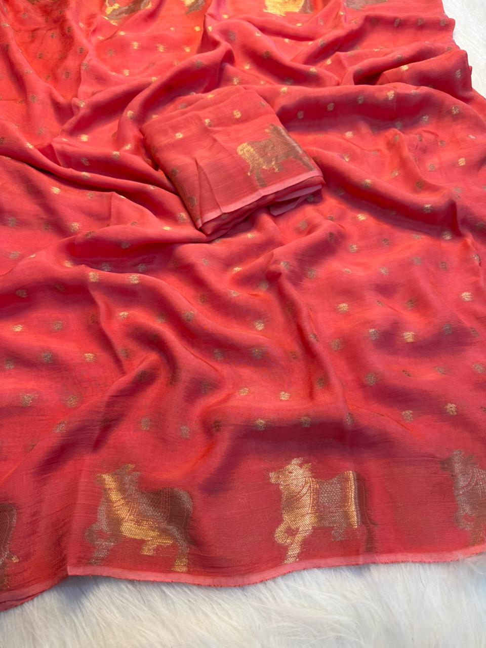 Fantabulous Festive Wear Viscose Georgette Jacquard Work Rich Pallu Designer Saree For Ocassion