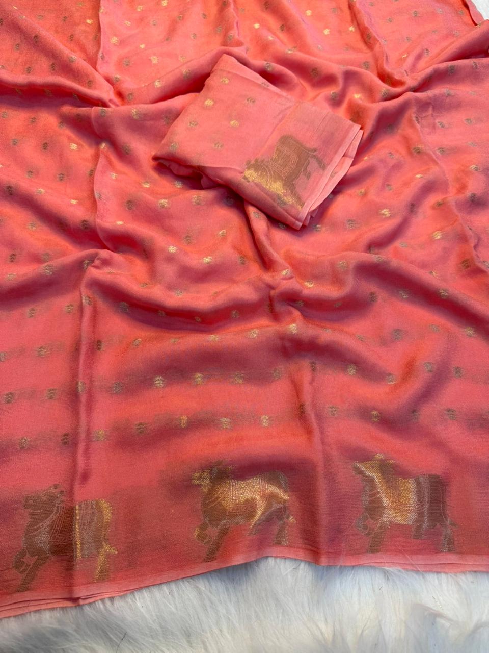 Fantabulous Festive Wear Viscose Georgette Jacquard Work Rich Pallu Designer Saree For Ocassion