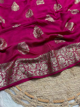 Load image into Gallery viewer, Gorgeous Party Wear Viscose Georgette Jacquard Zari Work Saree With Elegant Blouse Piece
