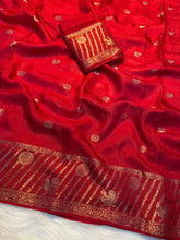 Load image into Gallery viewer, Adorning Festive Wear Pure Viscose Soft Silk Jacquard Work Border Designer Saree With Blouse Piece
