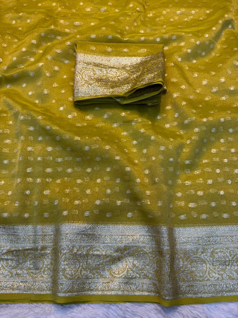 Impressive Function Wear Viscose Tissue Silk  Jacquard Weaving Work Designer Saree With Blouse
