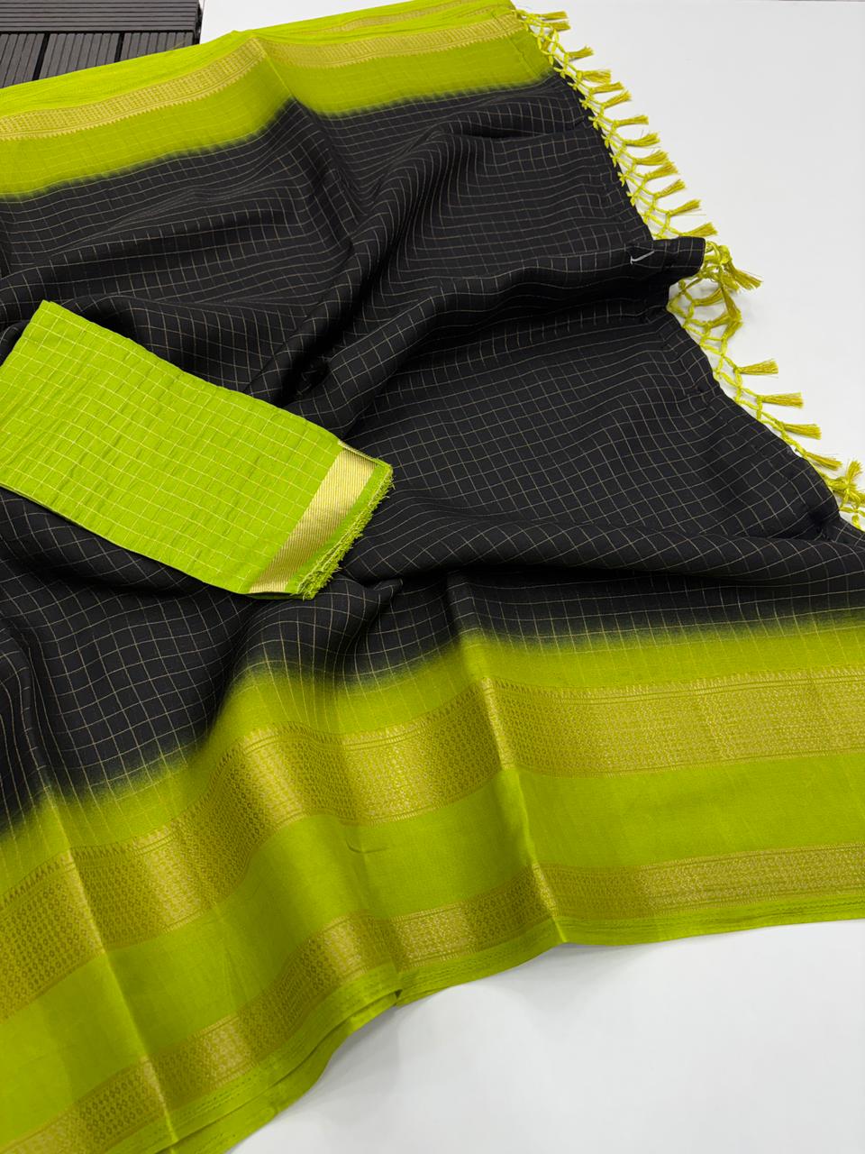 Charming Festive Wear Pure Soft Dola Chex Silk Jari Border Designer Saree With Blouse Piece
