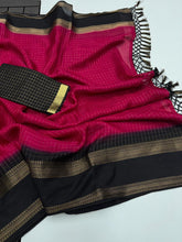 Load image into Gallery viewer, Effervescent Function Wear Pure Soft Dola Silk Chex Design Jacquard Border Fancy Designer Saree
