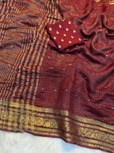 Load image into Gallery viewer, Gratifying Party Wear Viscose Georgette Jacquard Weaving Work Rich Pallu Fancy Designer Saree
