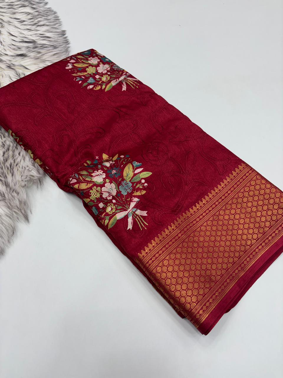 Divine Party Wear Viscouse Dola Silk Thread Work Flower Design Jacquard Border Saree With Blouse Piece