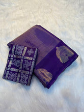 Load image into Gallery viewer, Adorable Festive Wear Pure Viscose Dola Silk Jacquard Work Satin Border Fancy Designer Saree With Blouse Piece
