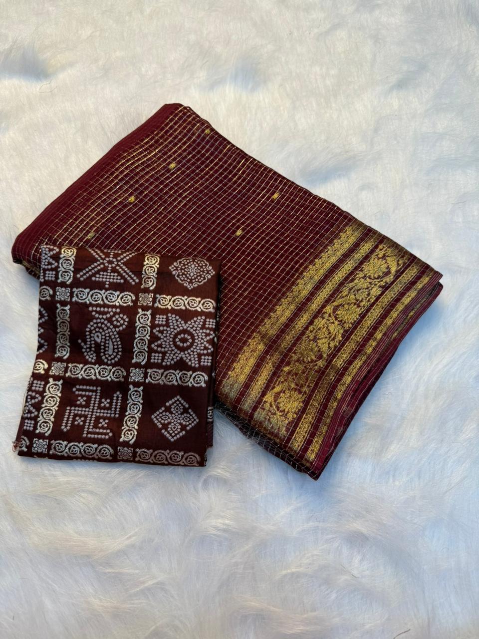 Charming Party Wear Pure Viscose Jacquard Weaving Work Checks Design Rich Pallu Fancy Designer Saree With Elegant Blouse