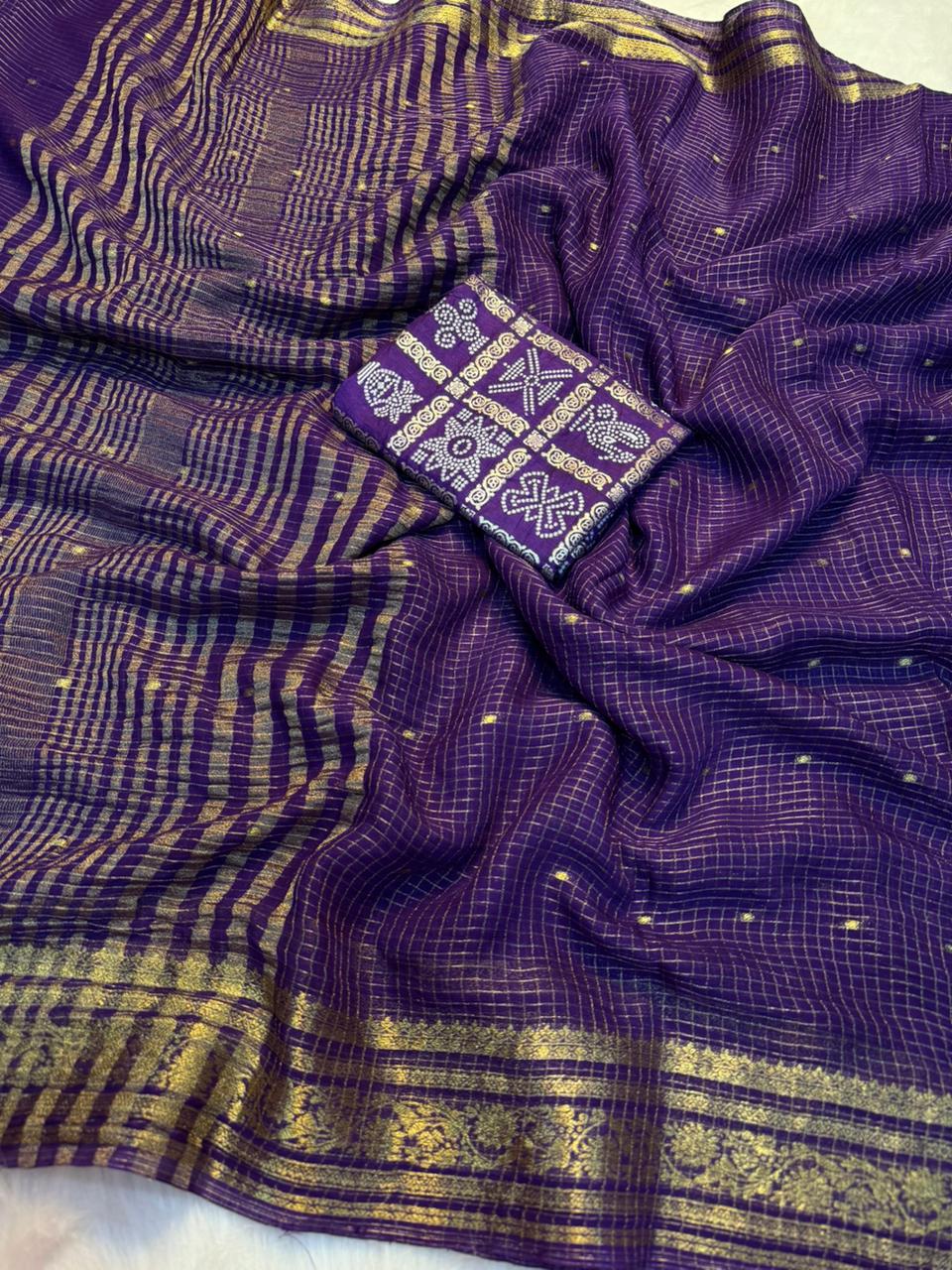 Charming Party Wear Pure Viscose Jacquard Weaving Work Checks Design Rich Pallu Fancy Designer Saree With Elegant Blouse