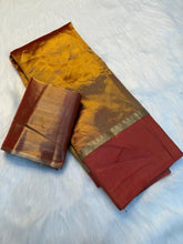 Load image into Gallery viewer, Prettiest Party Wear Pure Soft Tissue Silk Jacquard Border Rich Pallu Fancy Designer Saree With Contrast Blouse Piece
