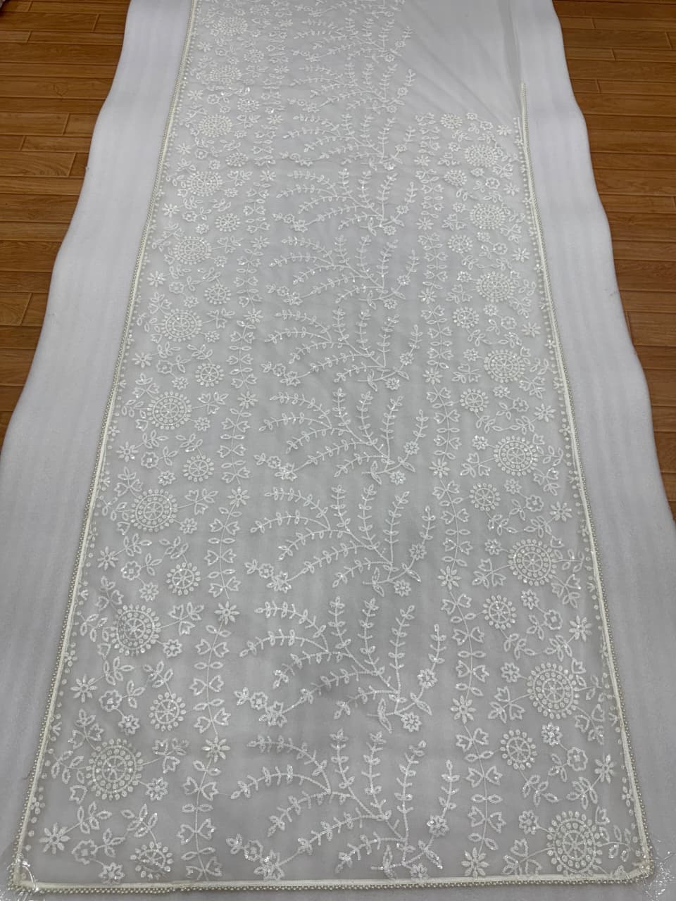 Splendorous Party Wear White Colour Net Heavy Embroidery Work Fancy Designer Saree With Blouse Piece