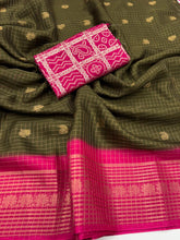 Load image into Gallery viewer, Elegant Party Wear Pure Soft Dola Silk Chex Jacquard Border Designer Saree With Blouse Piece
