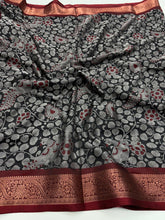 Load image into Gallery viewer, Artistic Party Wear Soft Dola Silk Mangalkari Zari Border Fancy Designer Saree With Blouse Piece
