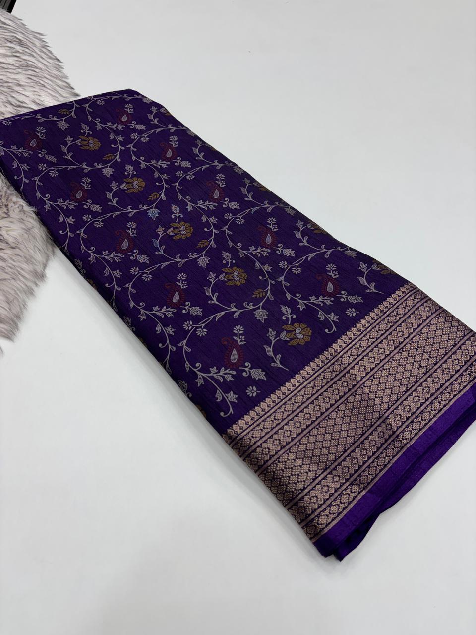 Opulent Festive Wear Pure Soft Dola Silk Jacquard Border Pich Pallu Designer Saree With Elegant Blouse Piece