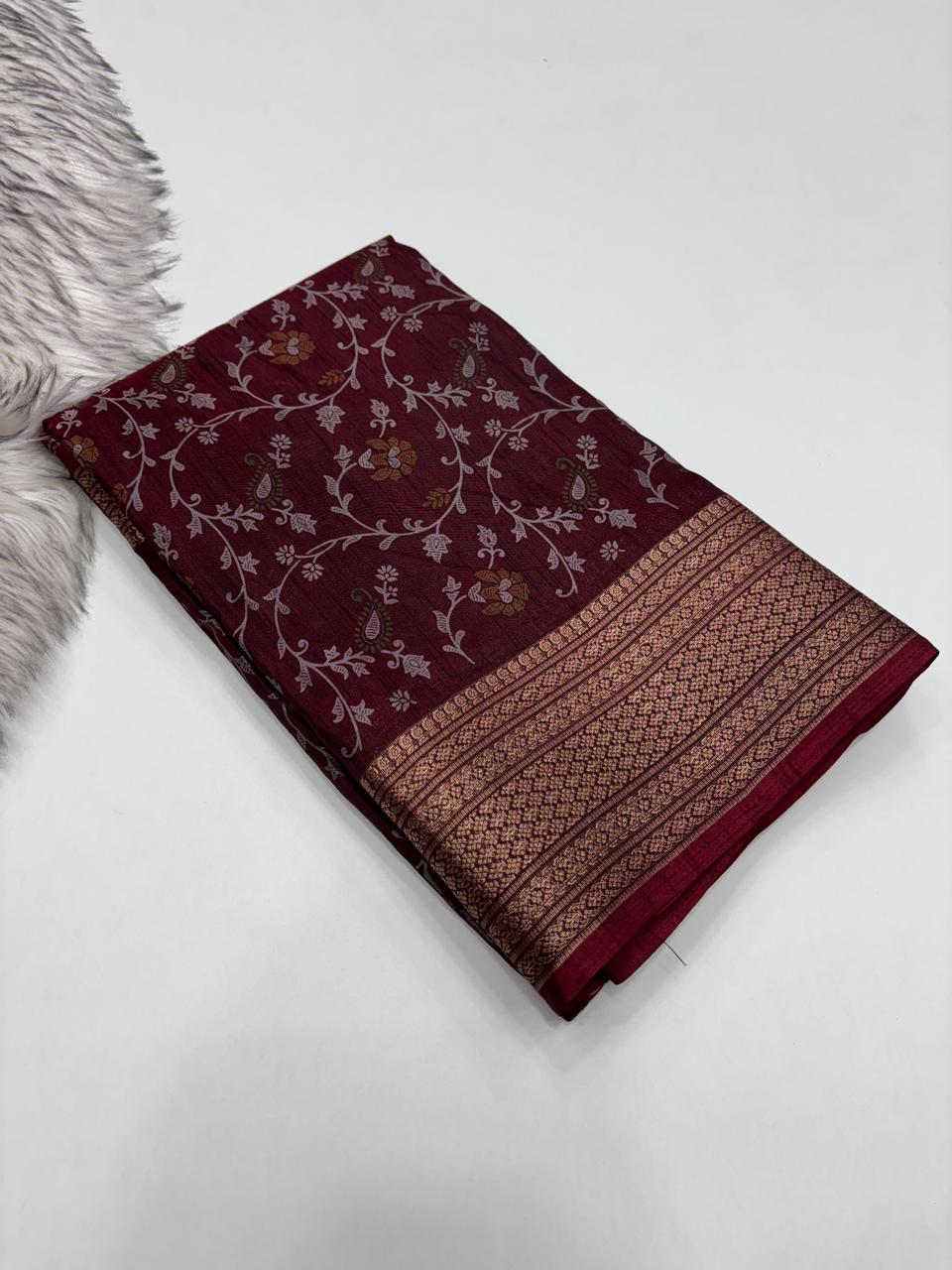 Opulent Festive Wear Pure Soft Dola Silk Jacquard Border Pich Pallu Designer Saree With Elegant Blouse Piece