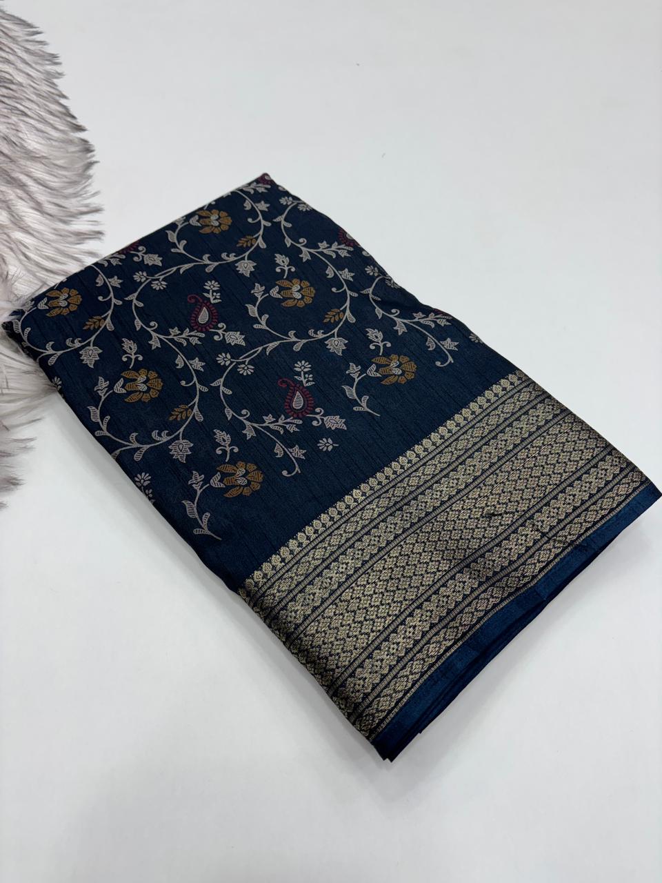 Opulent Festive Wear Pure Soft Dola Silk Jacquard Border Pich Pallu Designer Saree With Elegant Blouse Piece