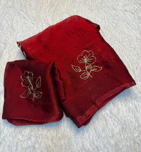 Load image into Gallery viewer, Adorable Party Wear Silk Beads Work Fancy Designer Saree With Blissful Blouse Piece
