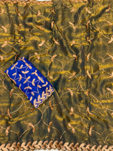 Load image into Gallery viewer, Dazzling Party Wear Satin Chiffon Embroidery With Tussels Work Designer Saree With Contrast Blouse Piece
