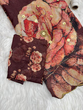 Load image into Gallery viewer, Captivating Festive Wear Pure Soft Silk Floral Prints n Hand Work Fancy Designer Saree With Blouse Piece
