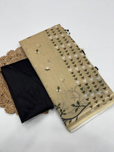 Load image into Gallery viewer, Opulent Festive Wear Soft Linen Cotton Print With Tussles Work Fancy Designer Saree With Blouse Piece
