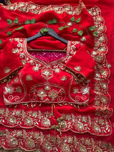 Load image into Gallery viewer, Splendorous Wedding  Wear Silk Heavy Embroidery n Sequence Work Fancy Designer Saree With Stitched Blouse
