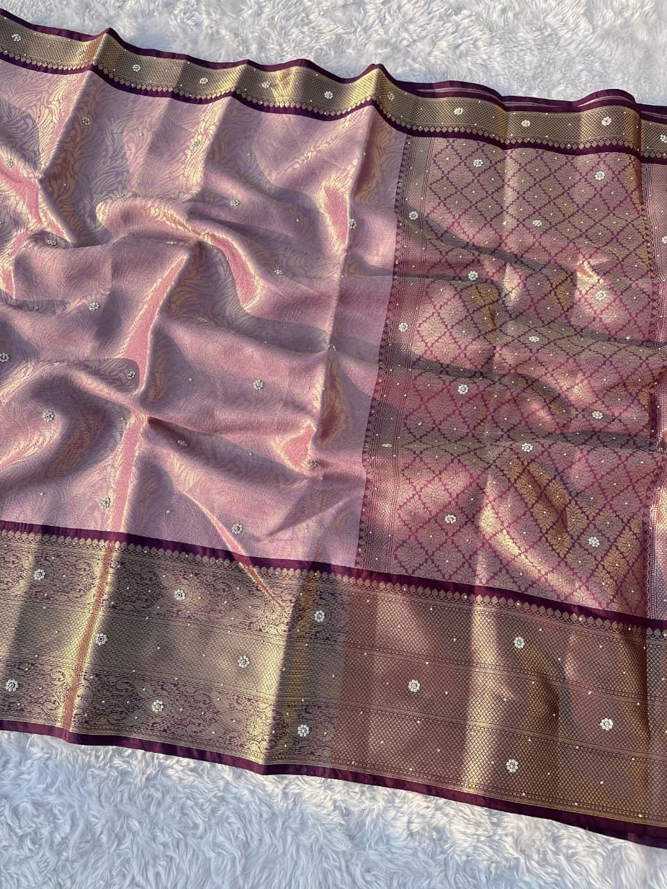 Incredible Wedding Wear Banarasi Soft Silk Handstone Work Stunning Pallu n Jacquard Border Saree With Blouse Piece