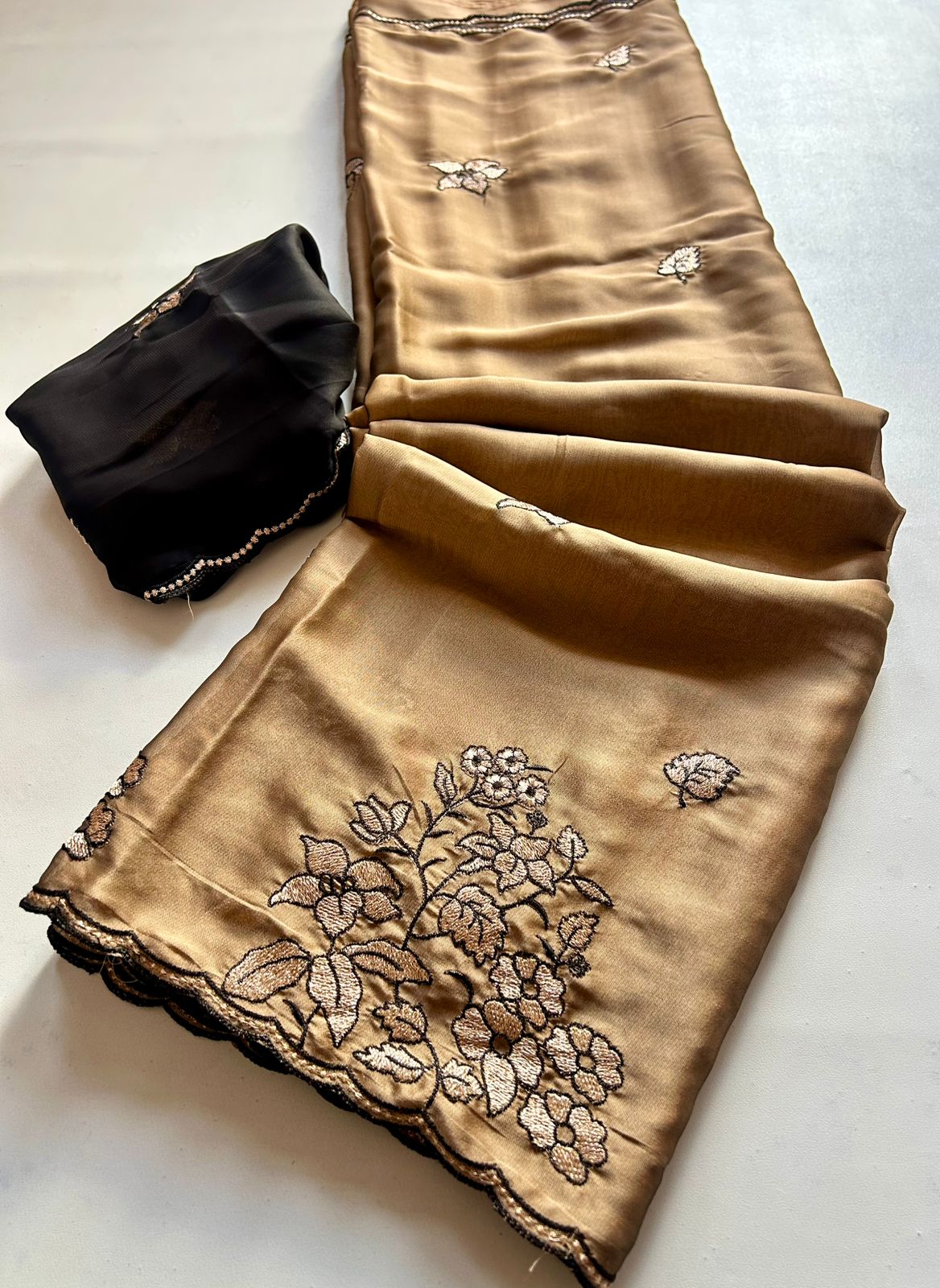 Whimsical Wedding Wear Rangoli Silk Embroidery n Cut Work Border Fancy Saree With Contrast Blouse Piece