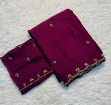 Load image into Gallery viewer, Redolent  Festive Wear Silk Handwork Bids n Sequence Work Designer Saree With Blouse Piece
