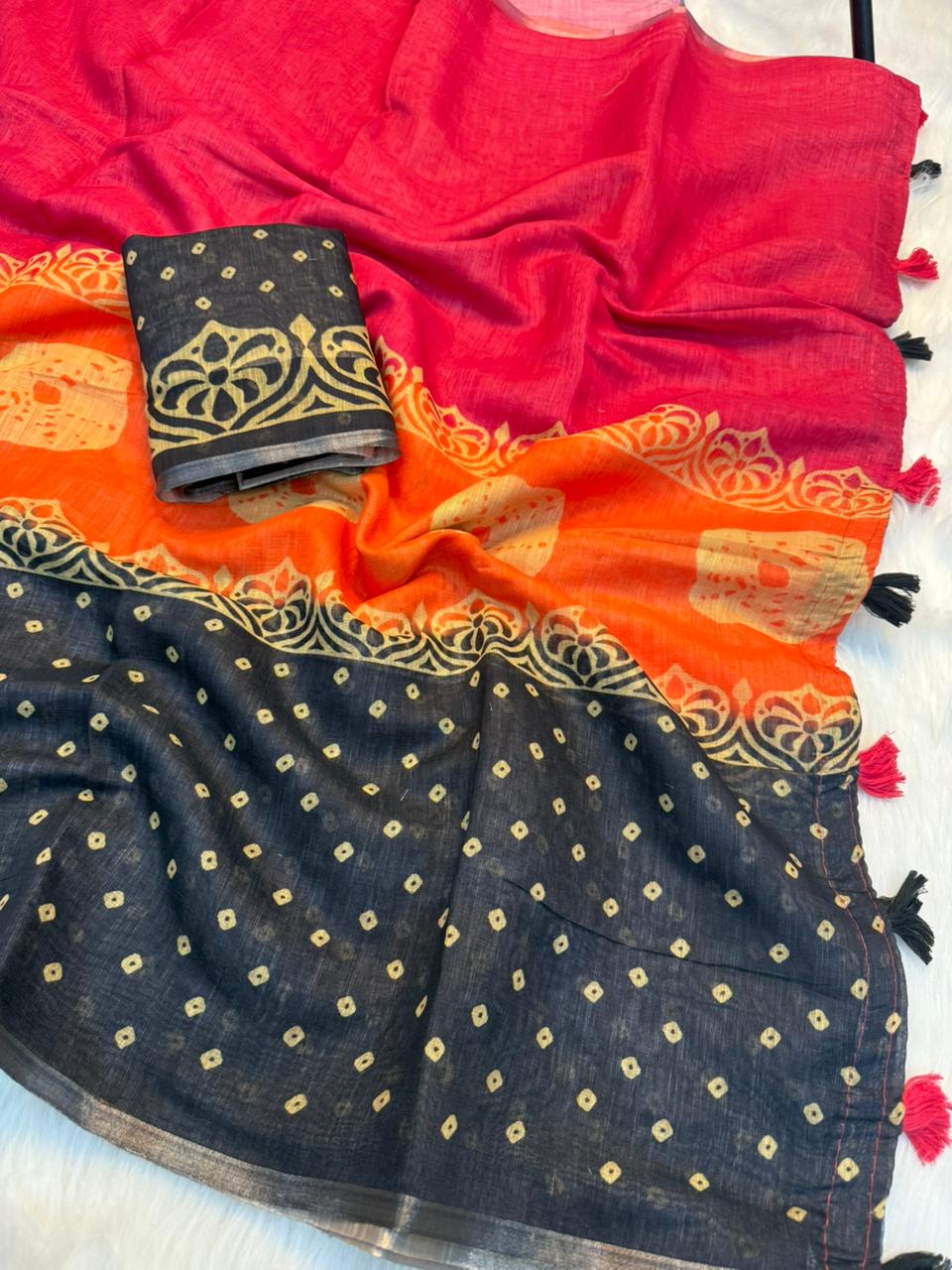 Captivating Festive Wear Linen Cotton Print With Tussles in Pallu Work Designer Saree With Blouse Piece