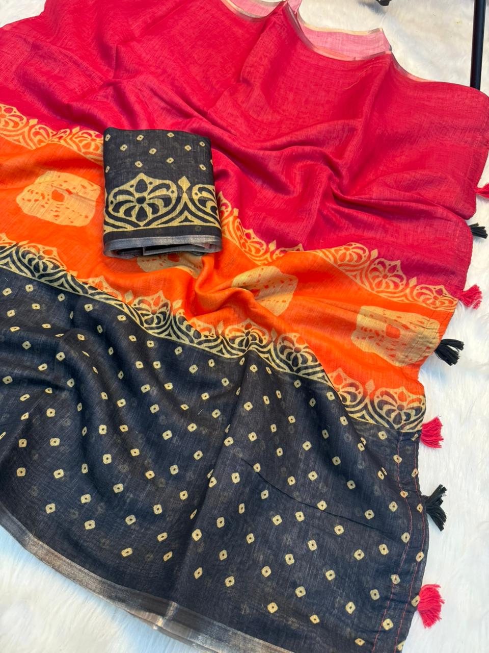 Captivating Festive Wear Linen Cotton Print With Tussles in Pallu Work Designer Saree With Blouse Piece
