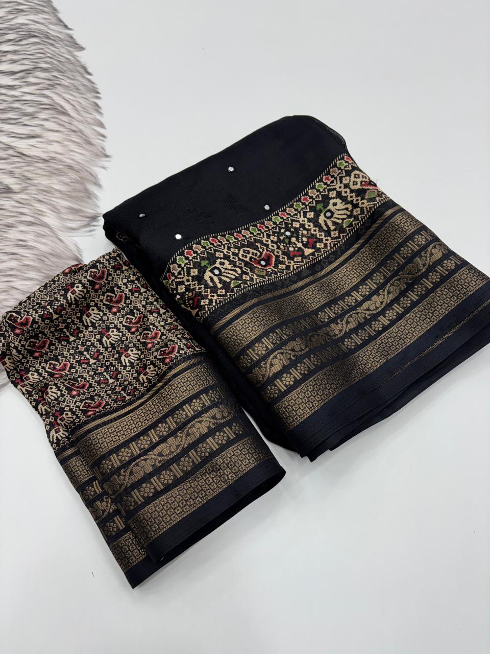 Entrancing Function Wear Pure Soft Silk Jacquard Border n Heavy Mirror Lace Work Rich Pallu Fancy Designer Saree