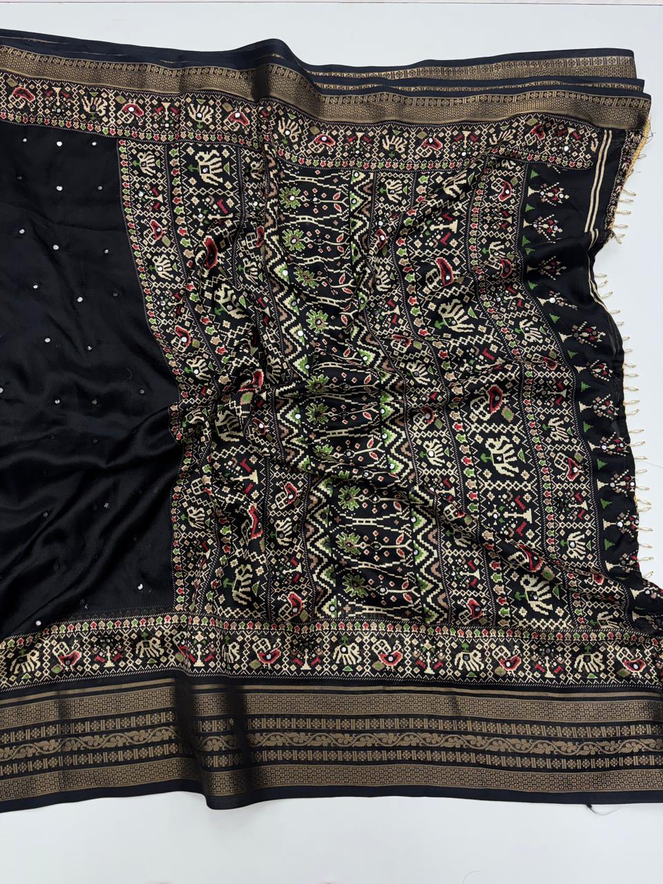 Entrancing Function Wear Pure Soft Silk Jacquard Border n Heavy Mirror Lace Work Rich Pallu Fancy Designer Saree