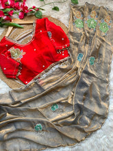 Load image into Gallery viewer, Gratifying Function Wear Silk Sequence Work n Flower Butti Arco Border Desginer Saree For Ocassion
