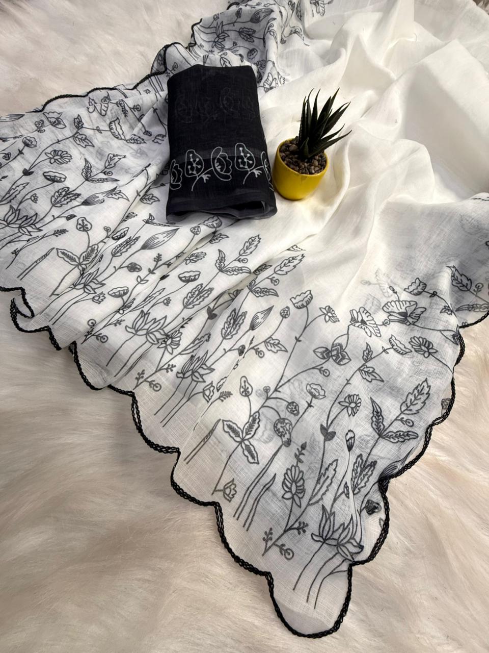 Glorious Festive Wear Linen Cotton Digital Print Work Fancy Saree With Contrast Blouse Piece