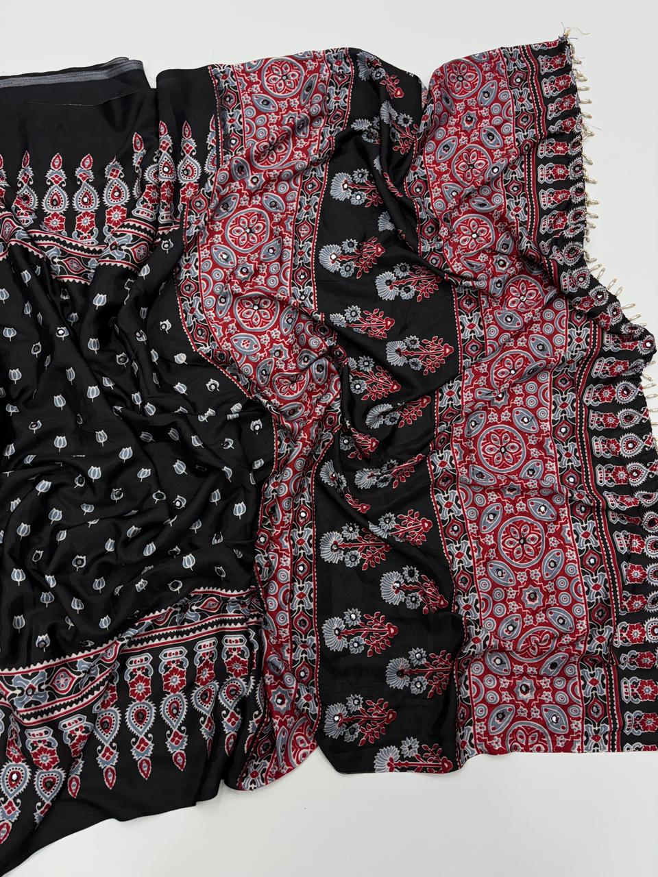 Divine Party Wear Satin Silk Print Rich Pallu n Mirror Work Fancy Saree With Blouse Piece