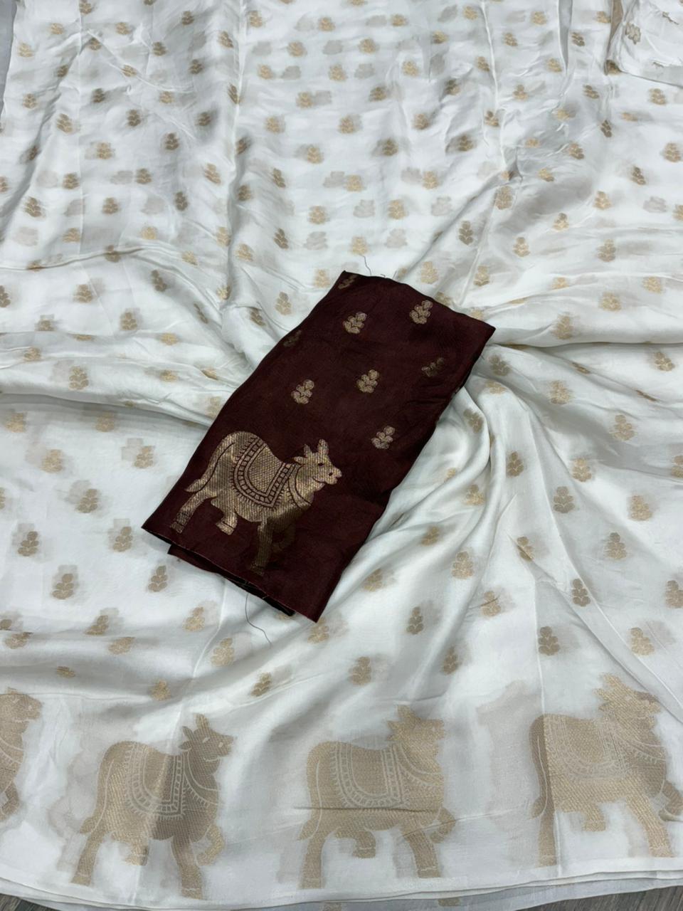 Exquisite Festive Wear Viscose Silk Zari Work Fancy Designer Saree With Contrast Blouse Piece