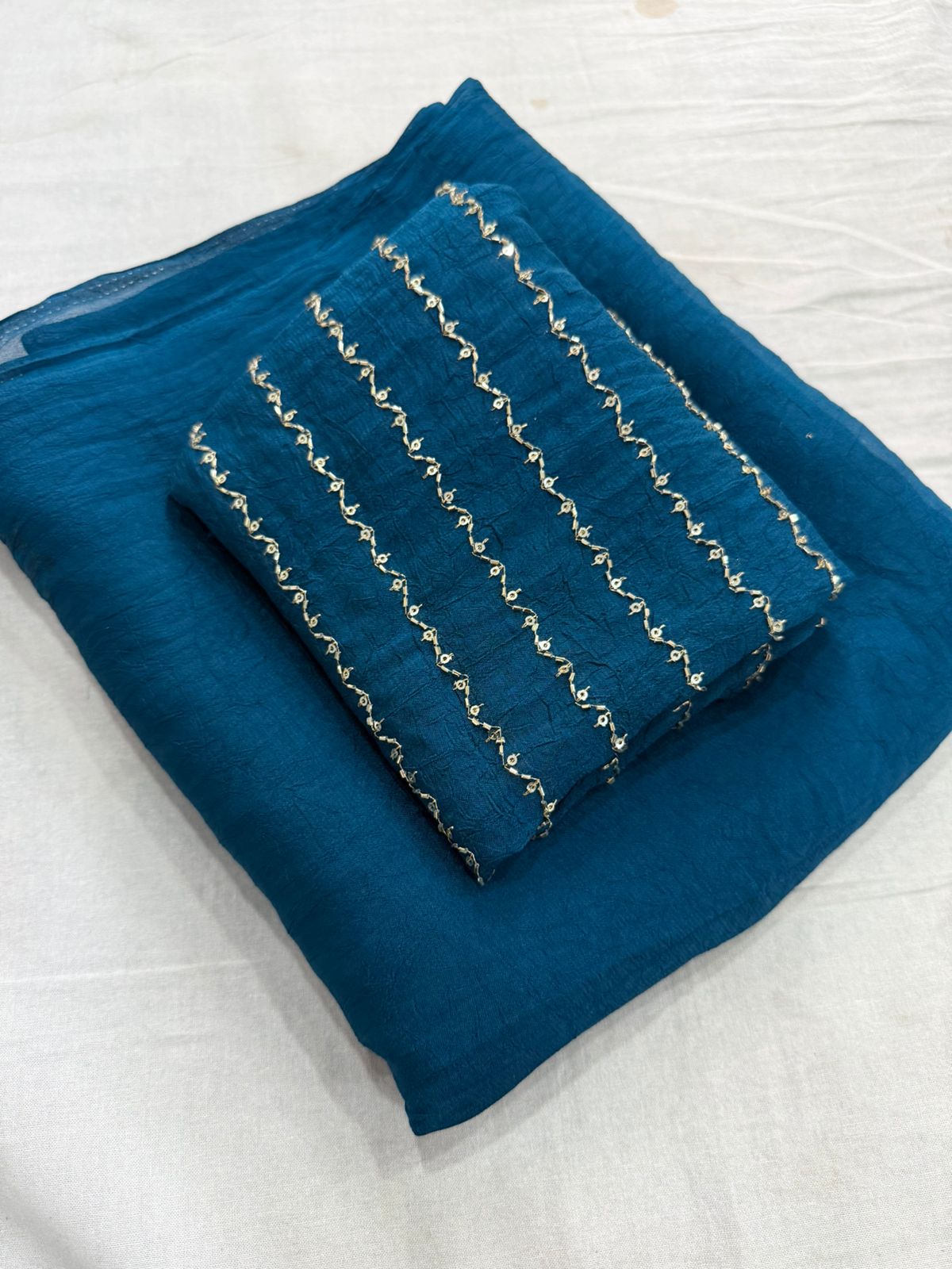 Ravishing Festive Wear Rangoli Crush Silk Thread n Sequence Work Blouse With Designer Saree