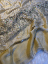 Load image into Gallery viewer, Regal Party Wear Silk Beads Hand Work Saree With Matching Blouse Piece

