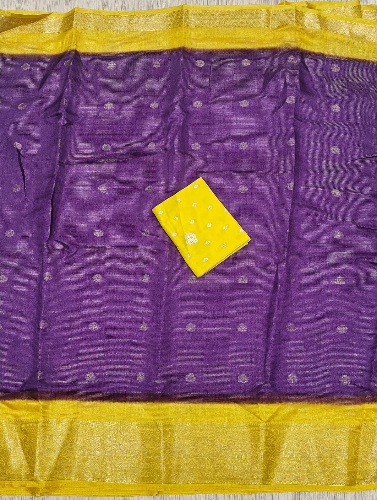 Blossom Function Wear Dolla Silk Jacquard Zari Weaving Work Saree