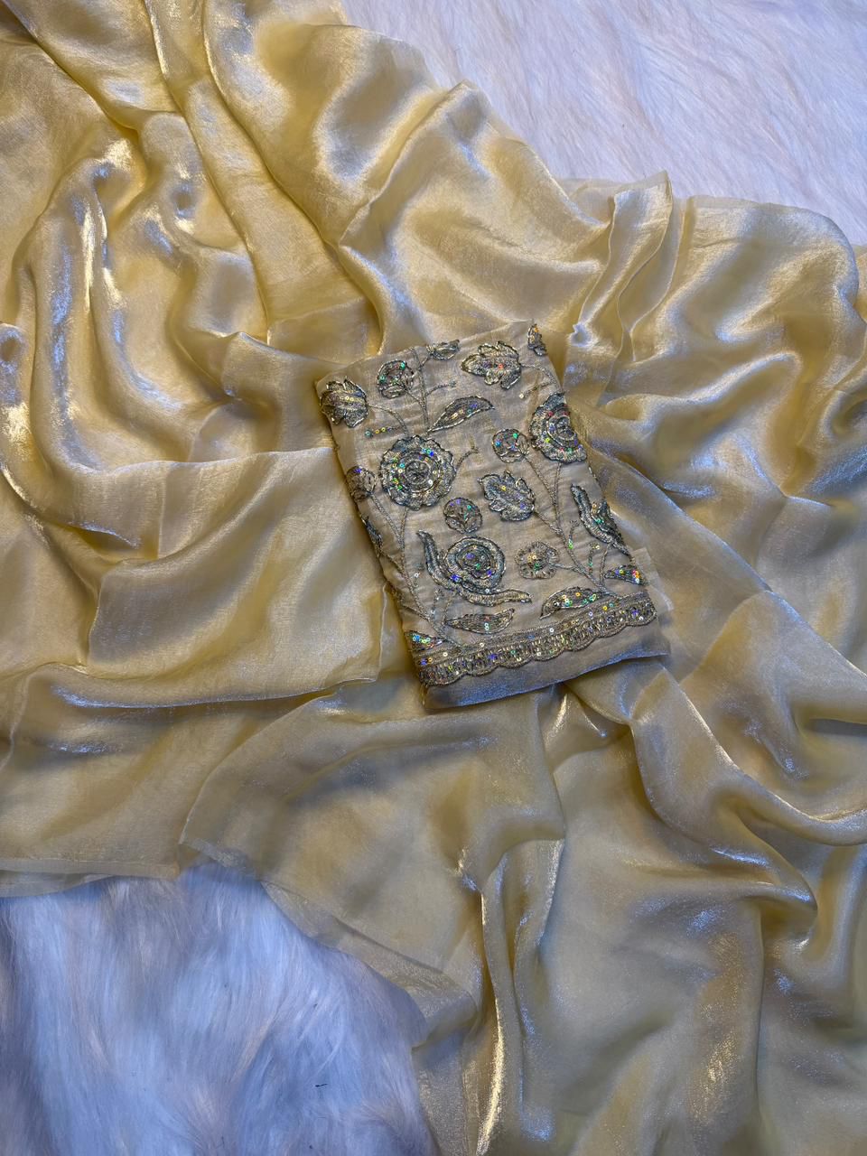 Attractive Wedding Wear Silk Designer Saree With Beads Heavy Work Blouse Piece