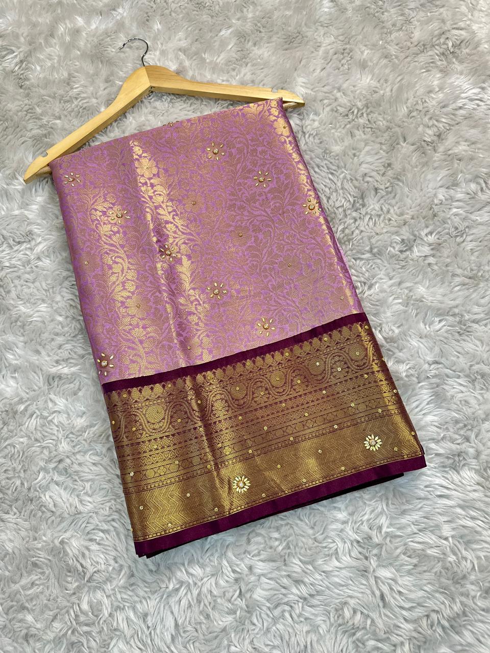 Divine Wedding Wear Banarasi Soft Silk Handstone Work Stunning Pallu n Jacquard Border Saree With Blouse Piece