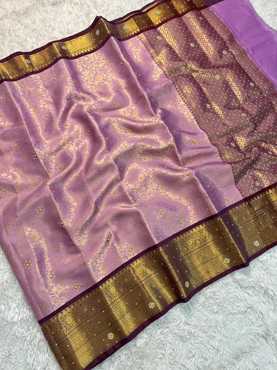 Divine Wedding Wear Banarasi Soft Silk Handstone Work Stunning Pallu n Jacquard Border Saree With Blouse Piece