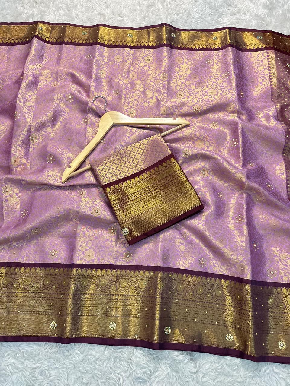 Divine Wedding Wear Banarasi Soft Silk Handstone Work Stunning Pallu n Jacquard Border Saree With Blouse Piece