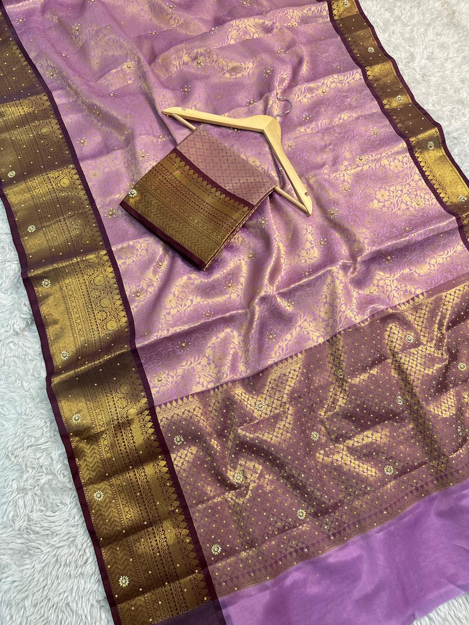 Divine Wedding Wear Banarasi Soft Silk Handstone Work Stunning Pallu n Jacquard Border Saree With Blouse Piece