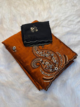 Load image into Gallery viewer, Glorious Party Wear Rangoli Silk Embroidery Work Designer Saree With Contrast Blouse Piece
