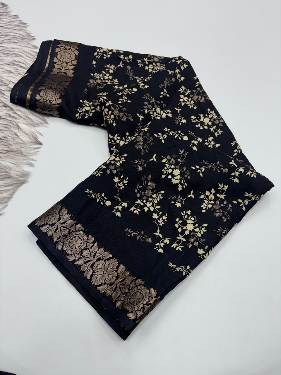 Contemporary Function Wear Silk Printed Rich Pallu n Mirror Work Designer Saree With Blouse Piece