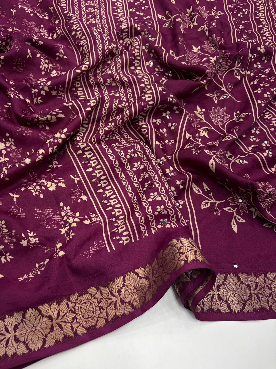 Contemporary Function Wear Silk Printed Rich Pallu n Mirror Work Designer Saree With Blouse Piece